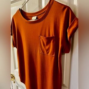 NWOT - A New Day Short Sleeve T-Shirt/Blouse; Size: Small; Color: Rust/Orange
